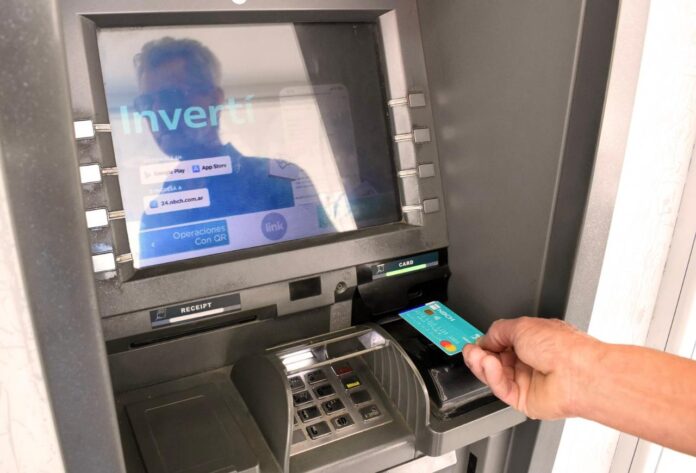 whatsapp-image-2025-10-28-at-08-05-13-6900a453419bf388821352